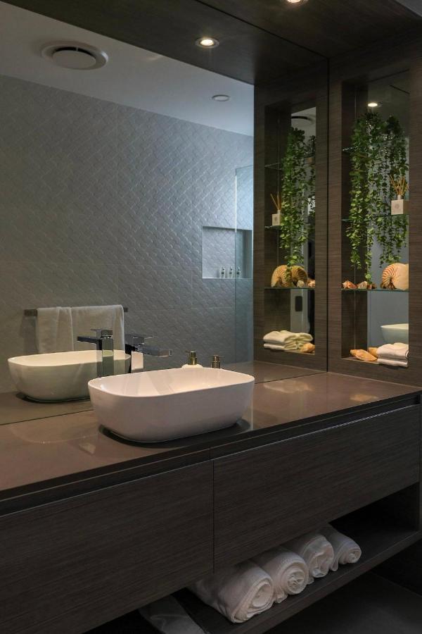 Valle Vista Luxury Apartments ケアンズ エクステリア 写真